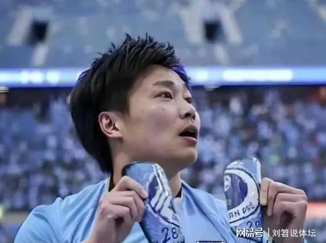 科维托娃迎来十赛季高光表现，德国队球迷沸腾！(网球科维托娃简历)