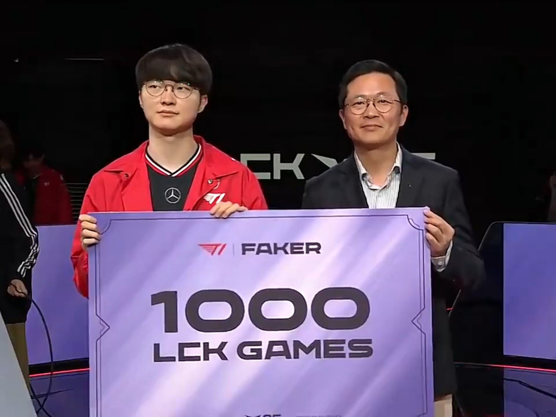  Ning巅峰对决，Faker与70激战独行侠分钟，连败胜负难料！